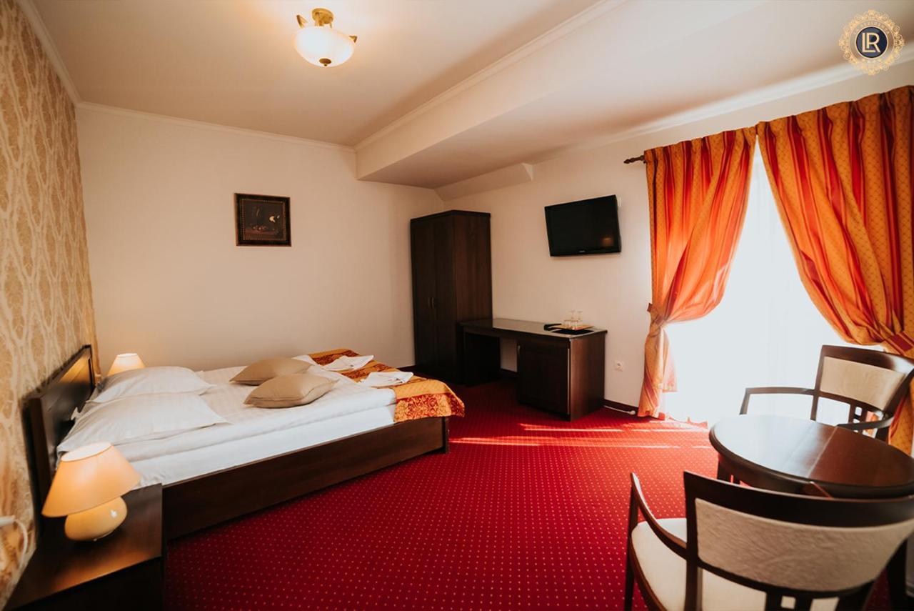 La Rezidenta Hotel Sibiu Exterior photo